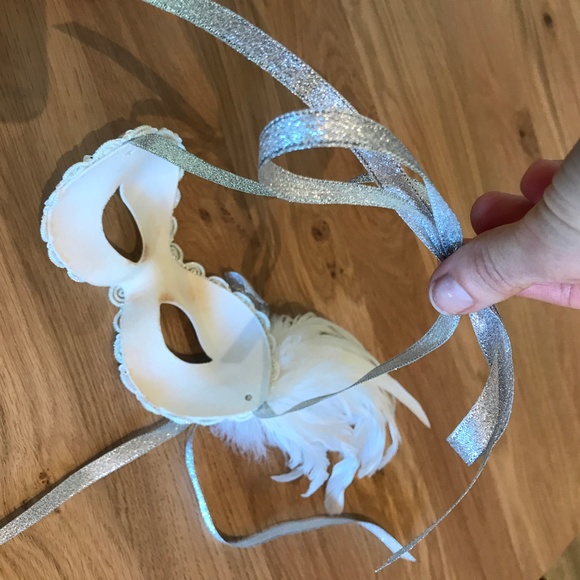 Carnival MASQUERADE Mask 🎭 Halloween Costume - Picture 5 of 9